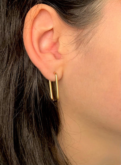 Boucles d'oreilles Marie en acier doré